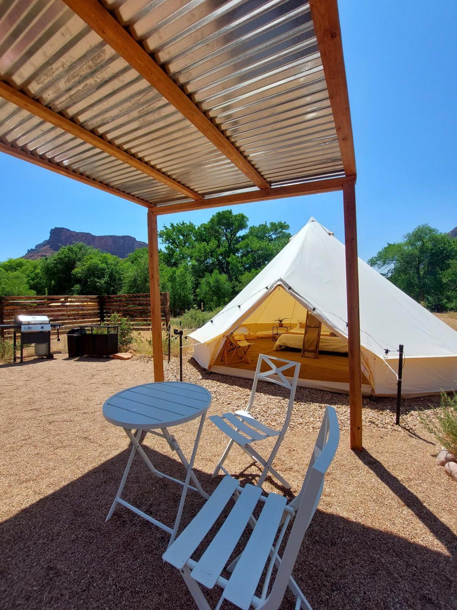 Gateway Glamping Hotel Exterior photo